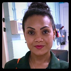 Meet your Posher, Farrah